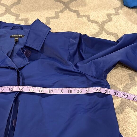 Eileen Fisher Rain Trench Coat Blue Notched Collar
Button Down Sz Medium EUC - Picture 6 of 11